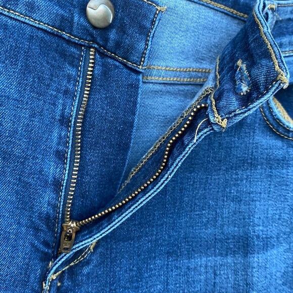 Joe's Jeans  Women Dark Wash Denim Mid Rise Whiskering Fading Petite Bootcut W32 - Picture 6 of 9